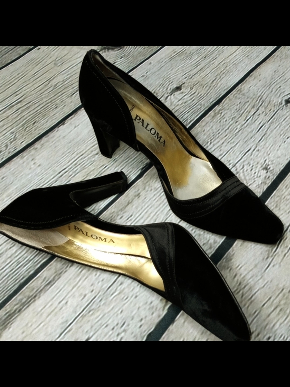 Vintage Paloma Black Suede Pointed-Toe Mid Heels